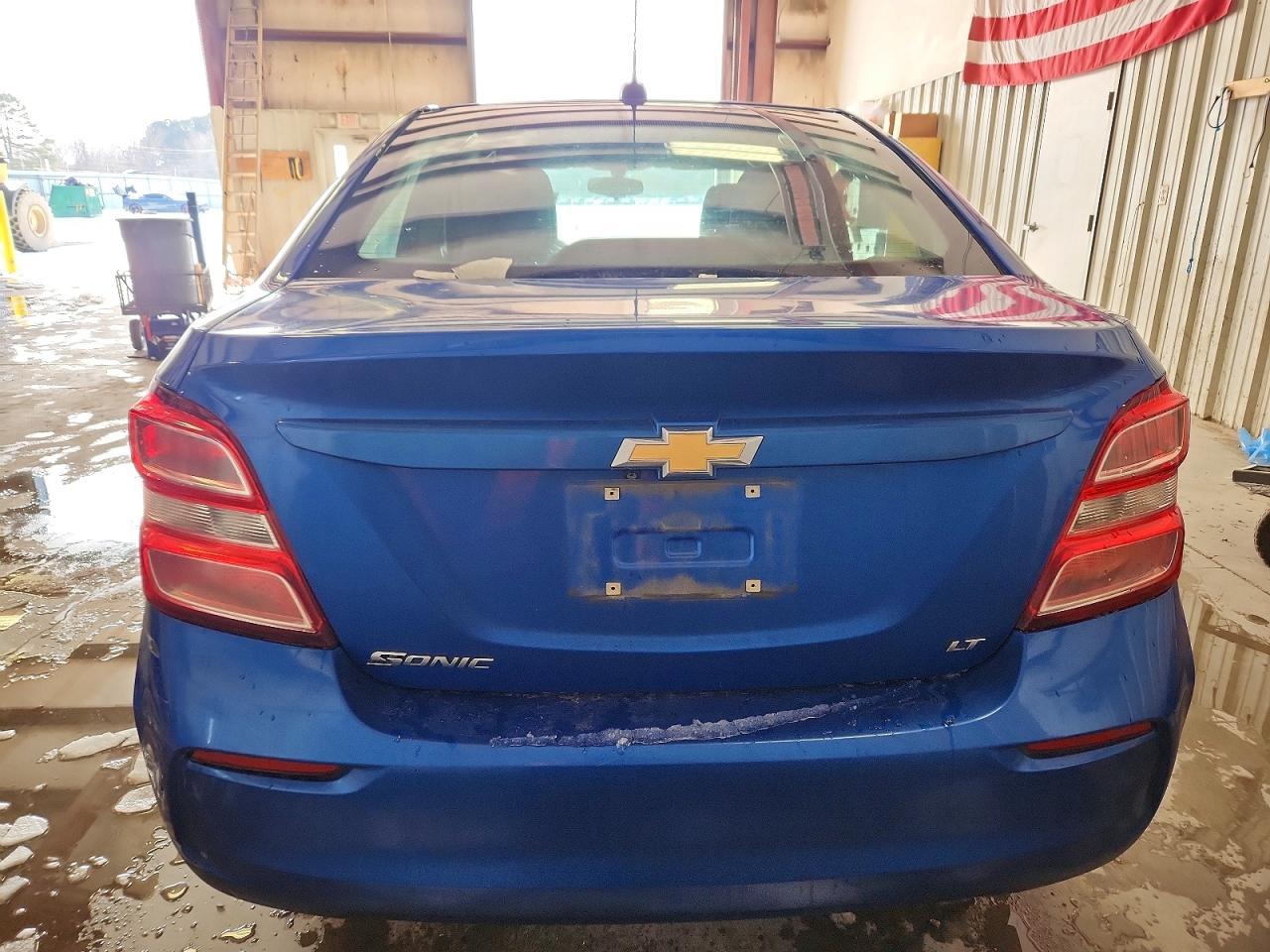 2017 Chevrolet Sonic Lt - zdjęcie 6