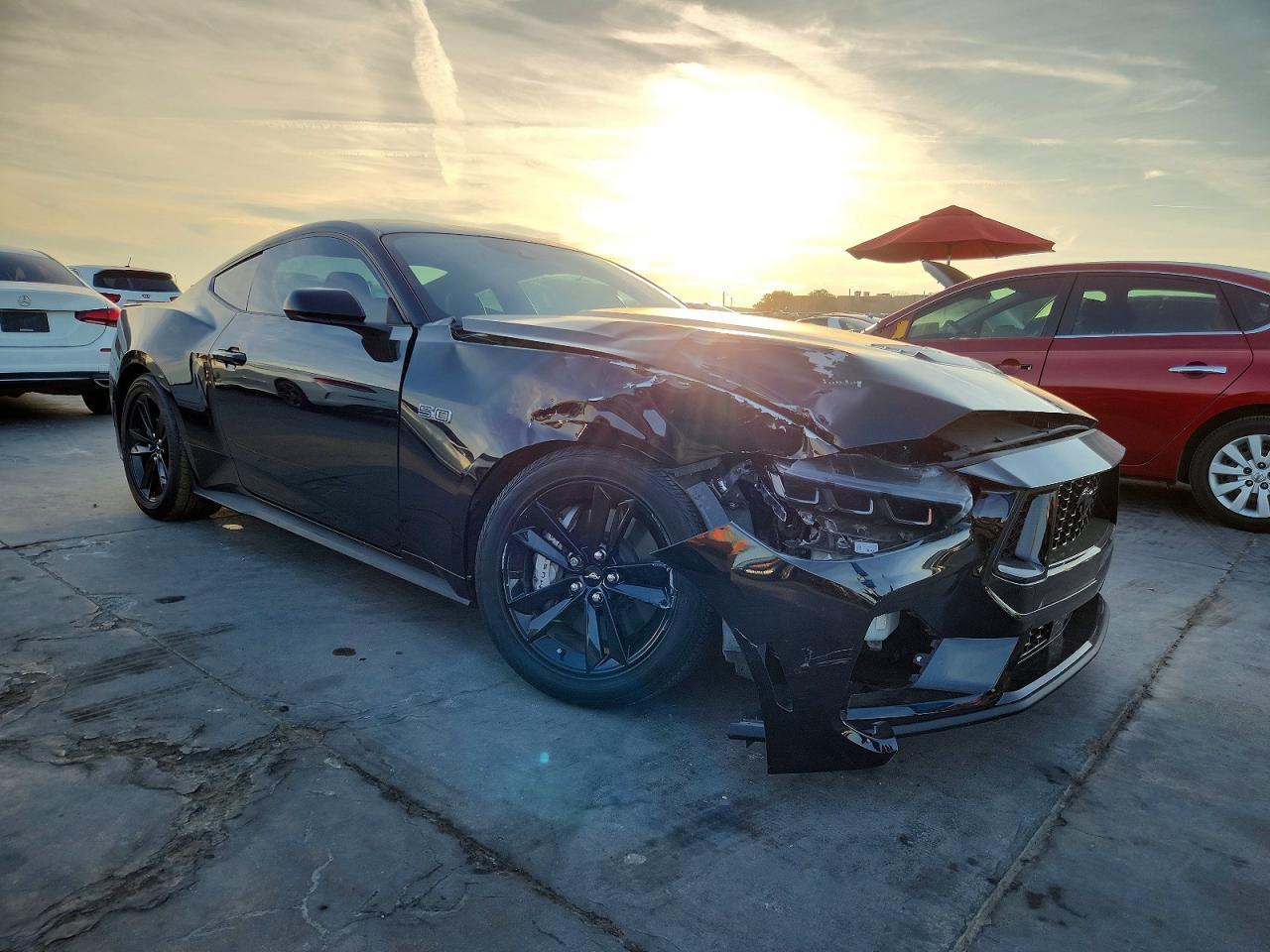 2024 Ford Mustang Gt - zdjęcie 4