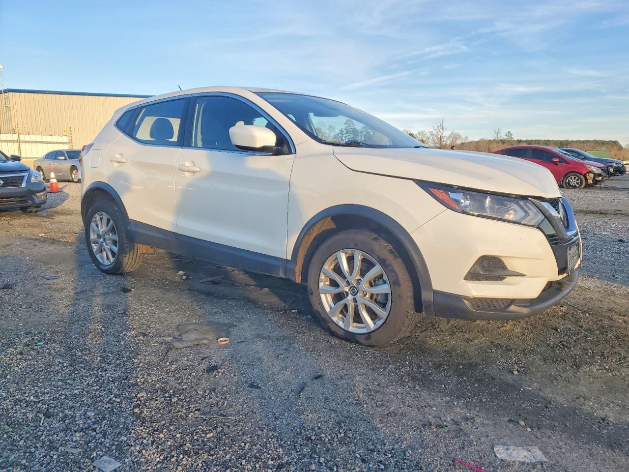 2021 Nissan Rogue Sport S - zdjęcie 4
