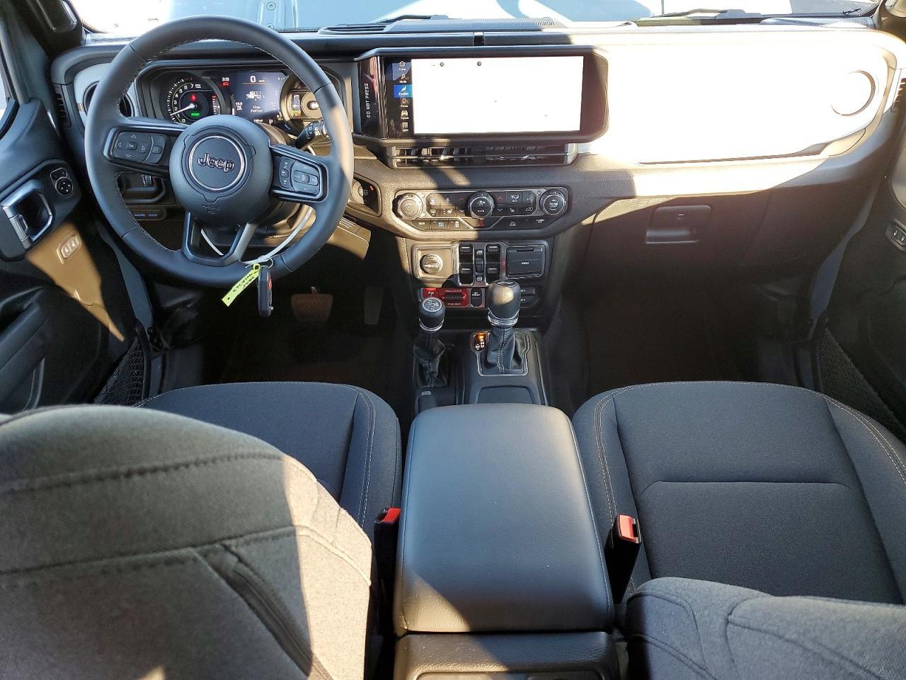2025 Jeep Wrangler Sport 4Xe - zdjęcie 8