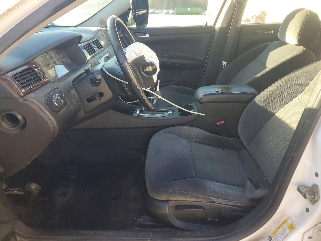 2014 Chevrolet Impala Limited Ls - zdjęcie 7