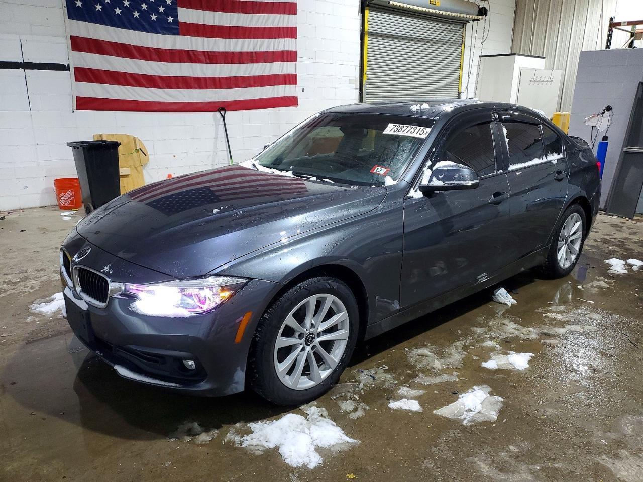 2018 BMW 320 Xi - zdjęcie główne