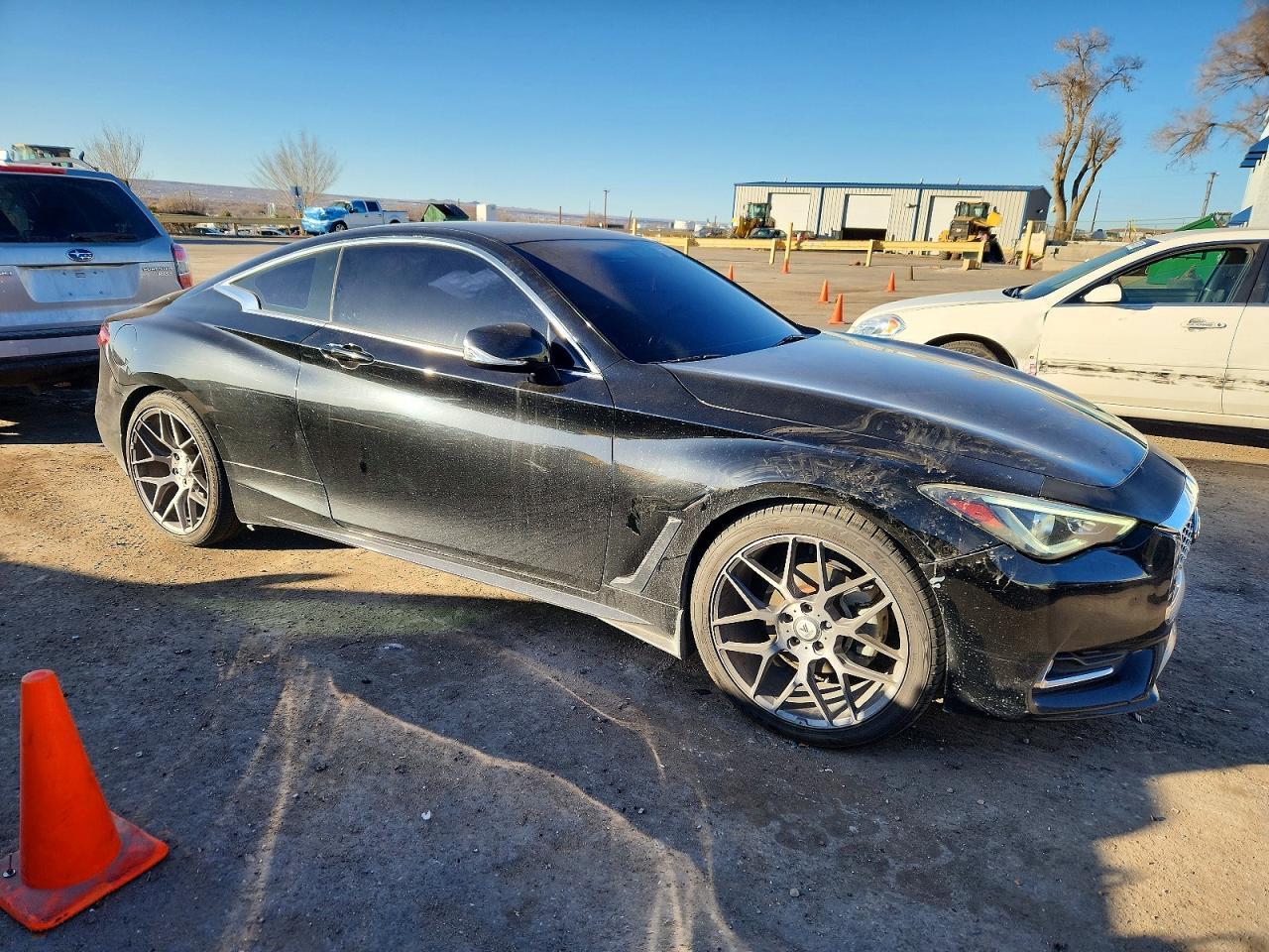 2017 Infiniti Q60 Premium - zdjęcie 4