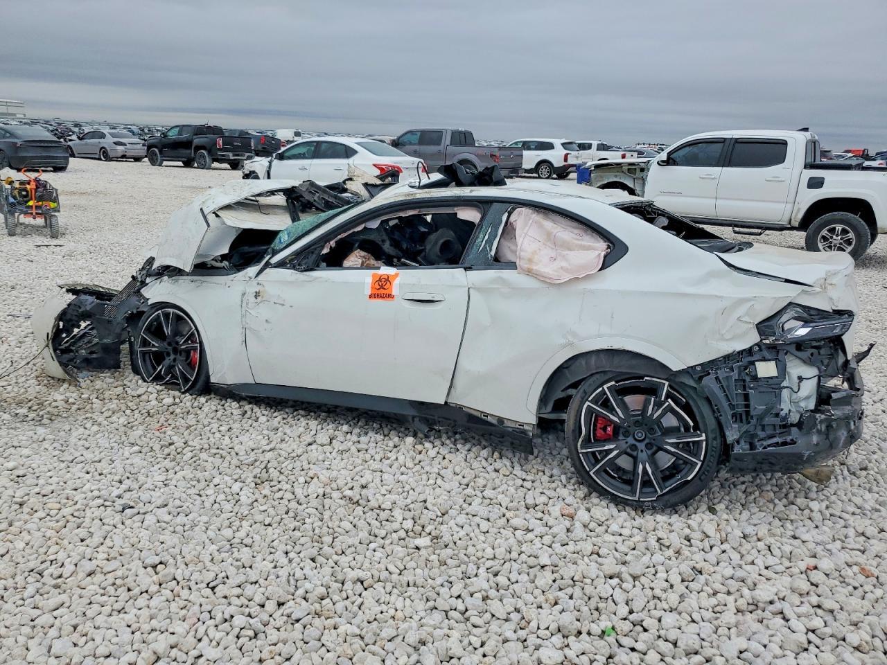 2023 BMW M240Xi - zdjęcie 2