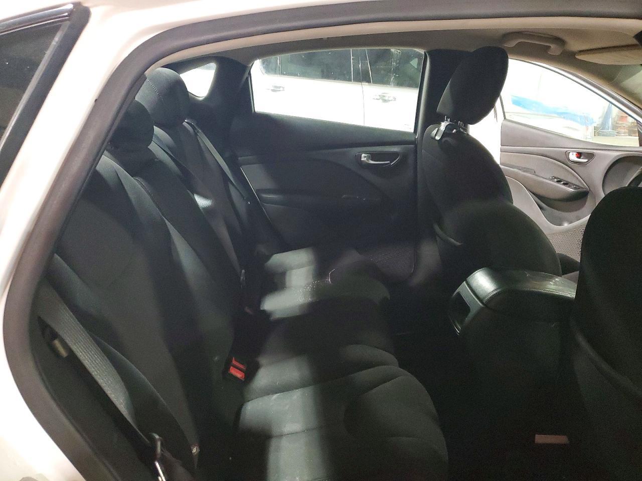 2013 Dodge Dart Sxt - zdjęcie 10