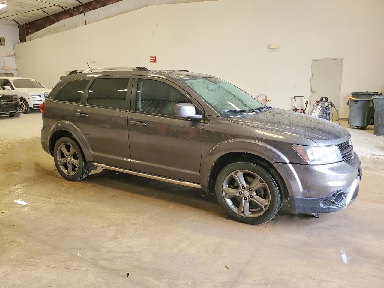 2017 Dodge Journey Crossroad - zdjęcie 4
