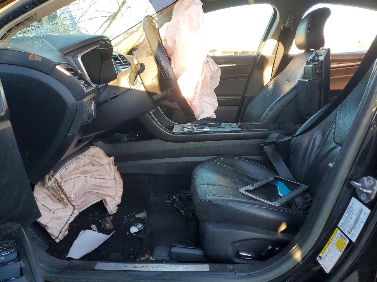 2019 Ford Fusion Titanium - zdjęcie 7