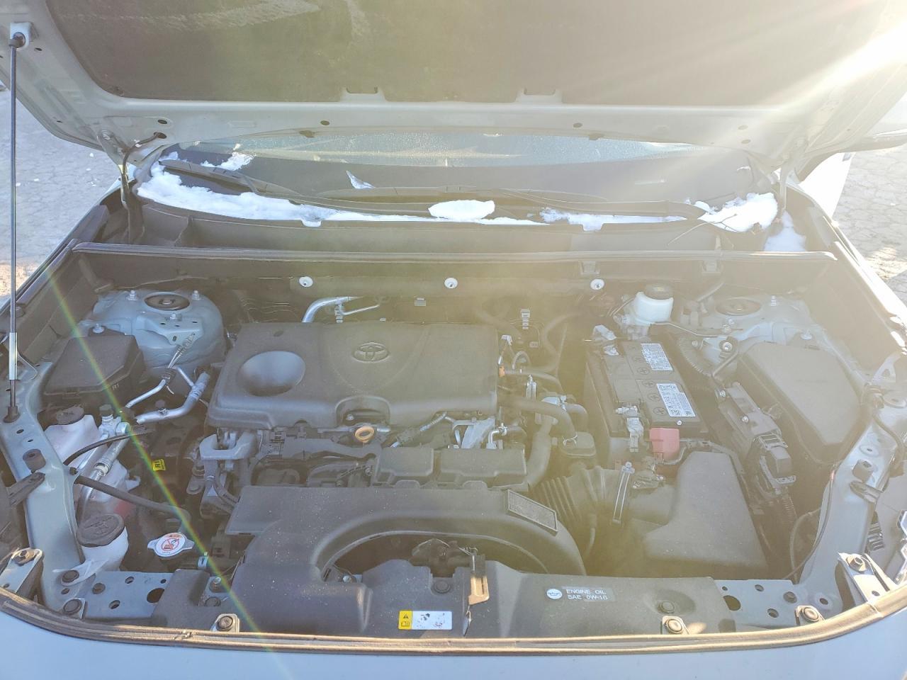 2021 Toyota Rav4 Xle - zdjęcie 12