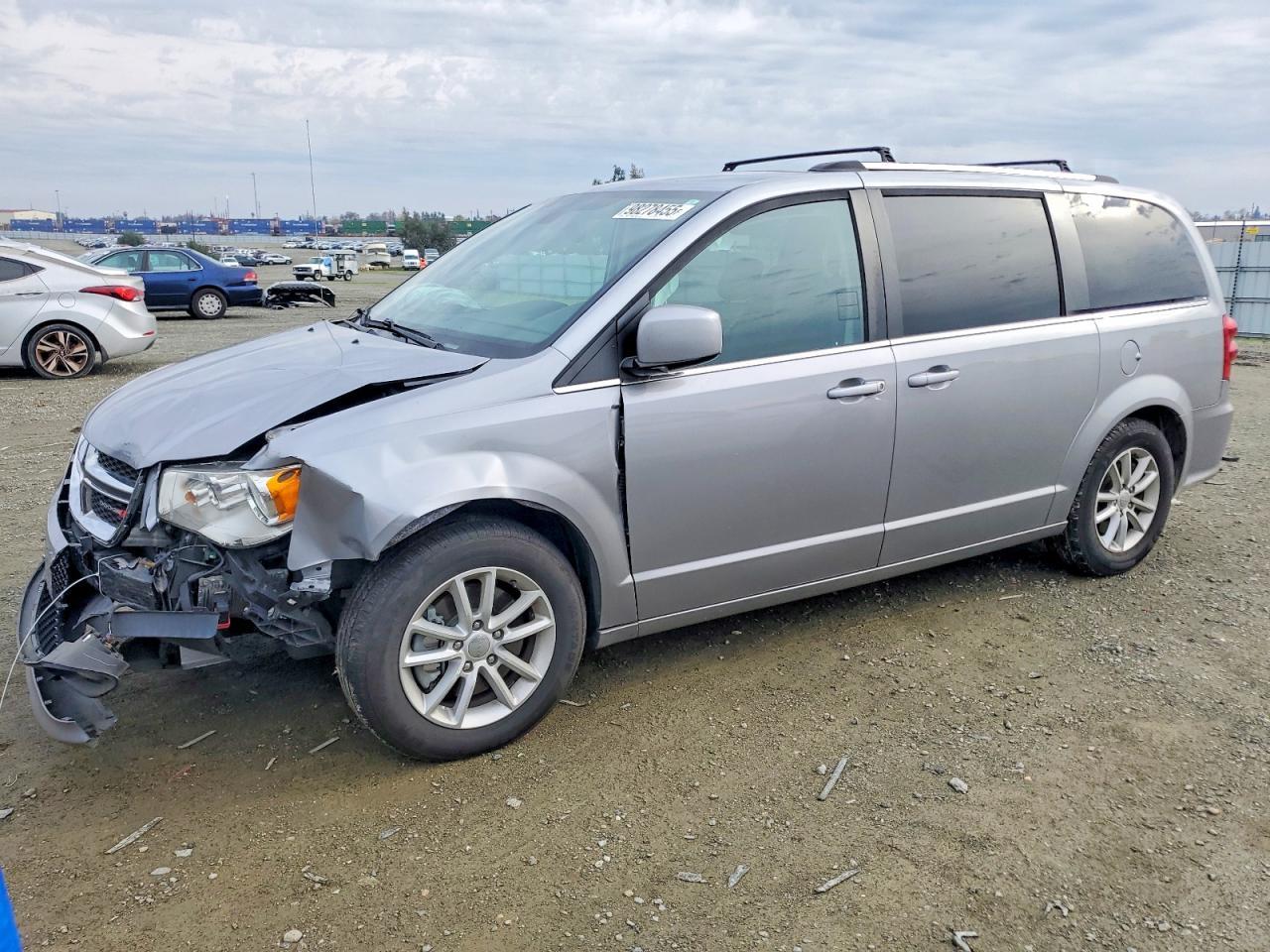 2019 Dodge Grand Caravan Sxt - zdjęcie główne