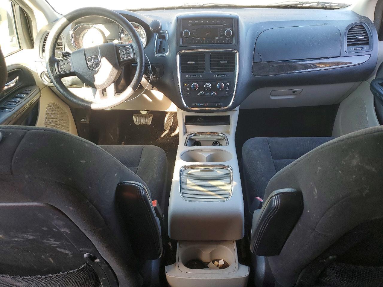 2016 Dodge Grand Caravan Sxt - zdjęcie 8