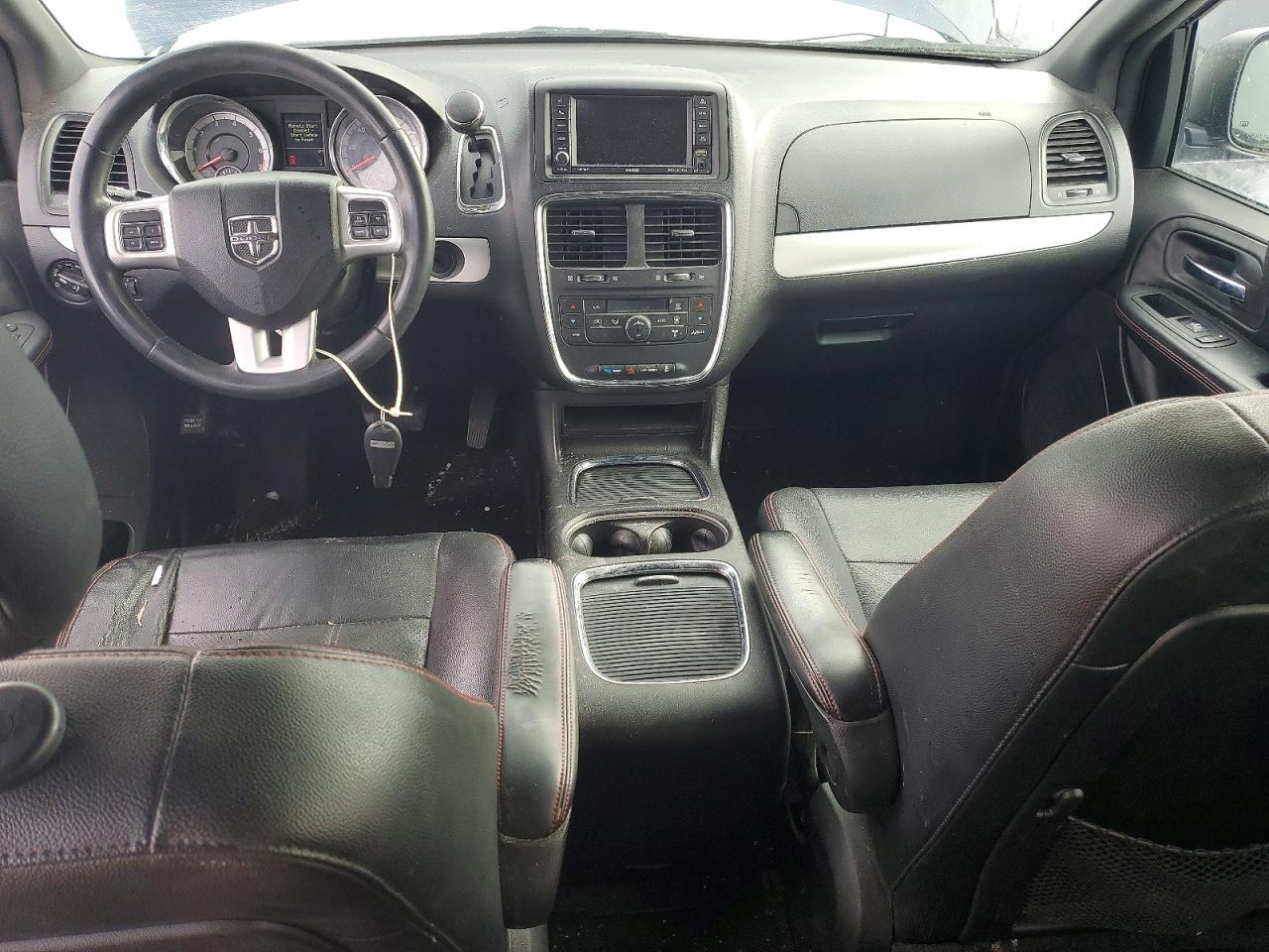 2016 Dodge Grand Caravan R/T - zdjęcie 8