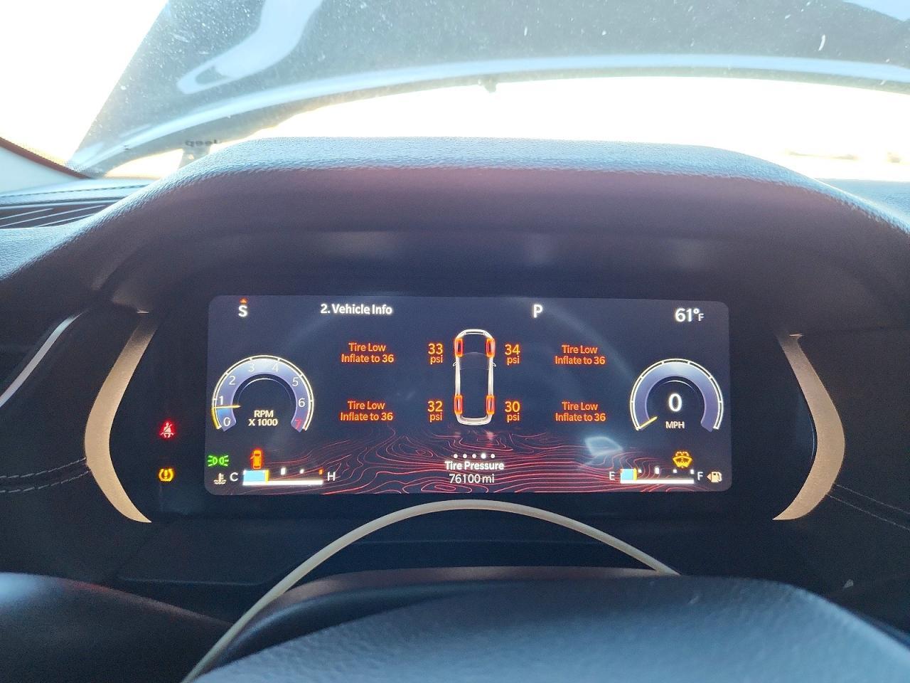 2023 Jeep Grand Cherokee L Laredo - zdjęcie 9