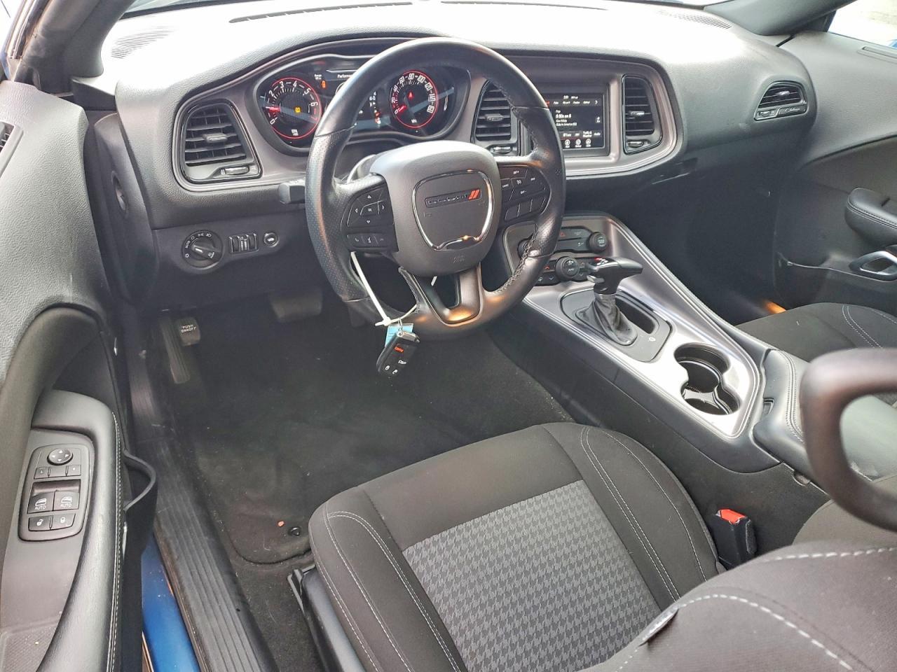 2023 Dodge Challenger Sxt - zdjęcie 8