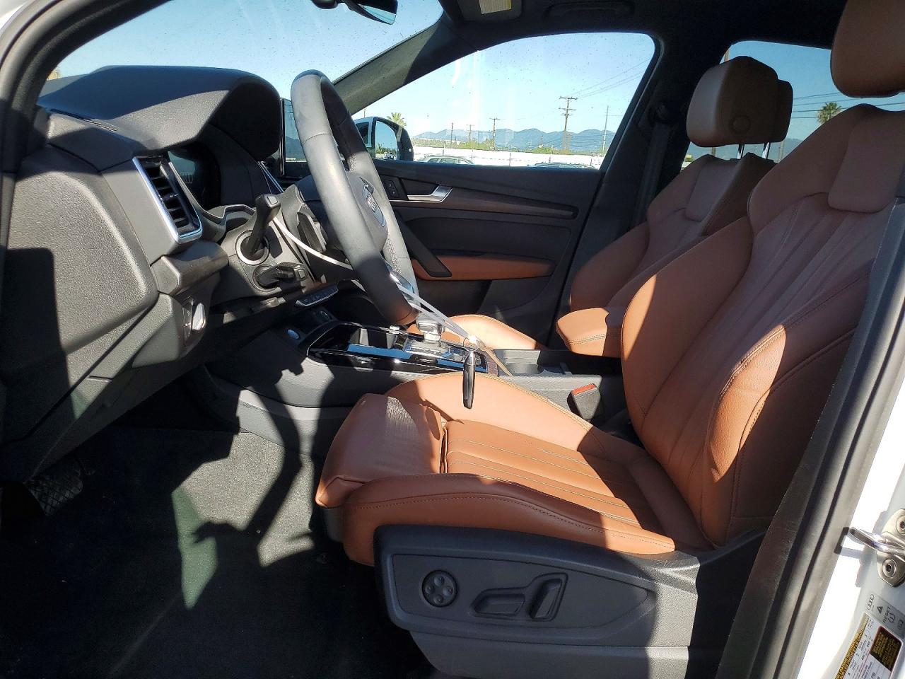 2025 Audi Q5 E Premium 55 - zdjęcie 7