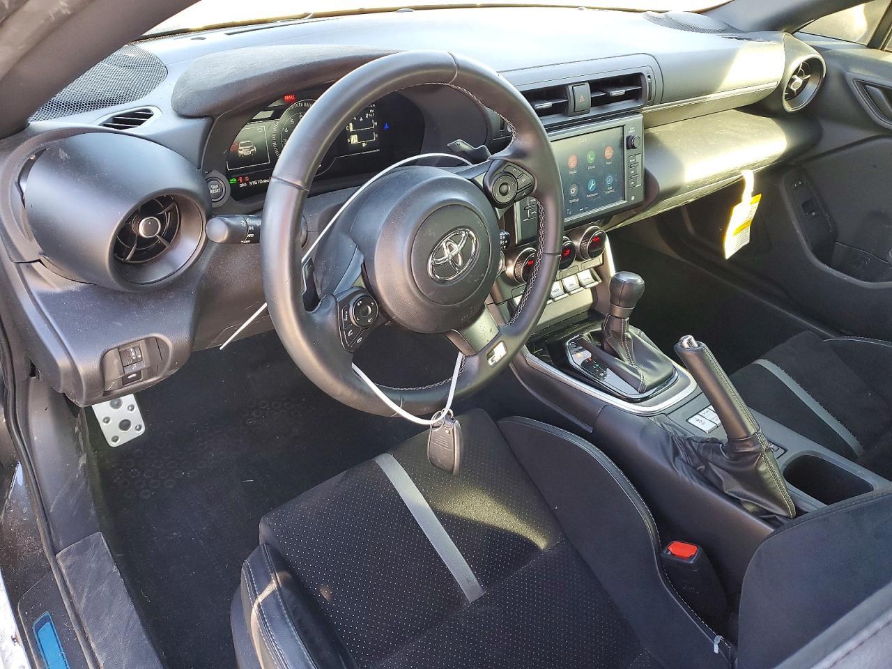 2024 Toyota Gr 86 Premium - zdjęcie 8