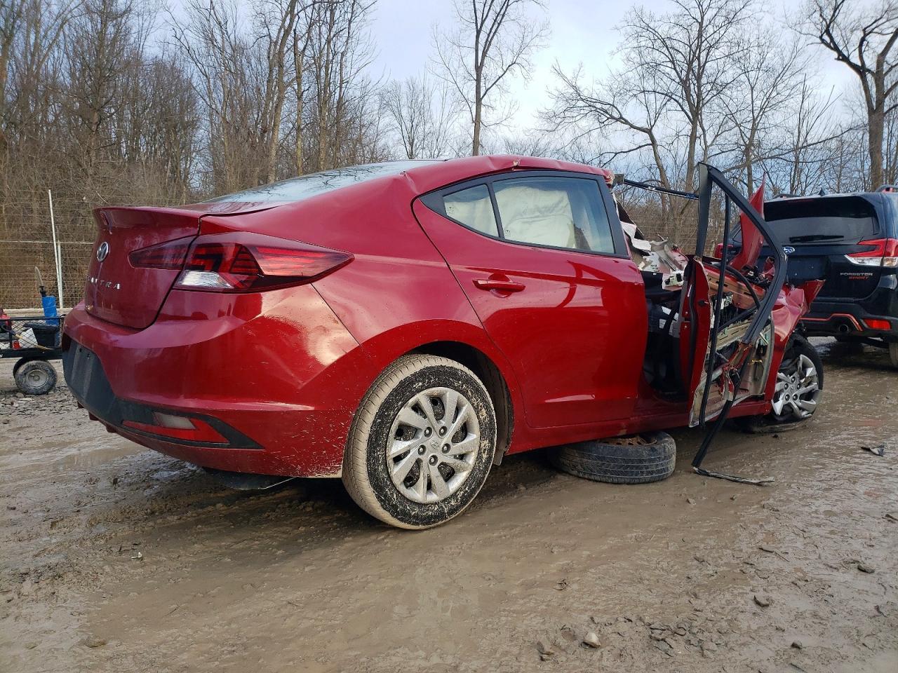 2020 Hyundai Elantra - zdjęcie 3