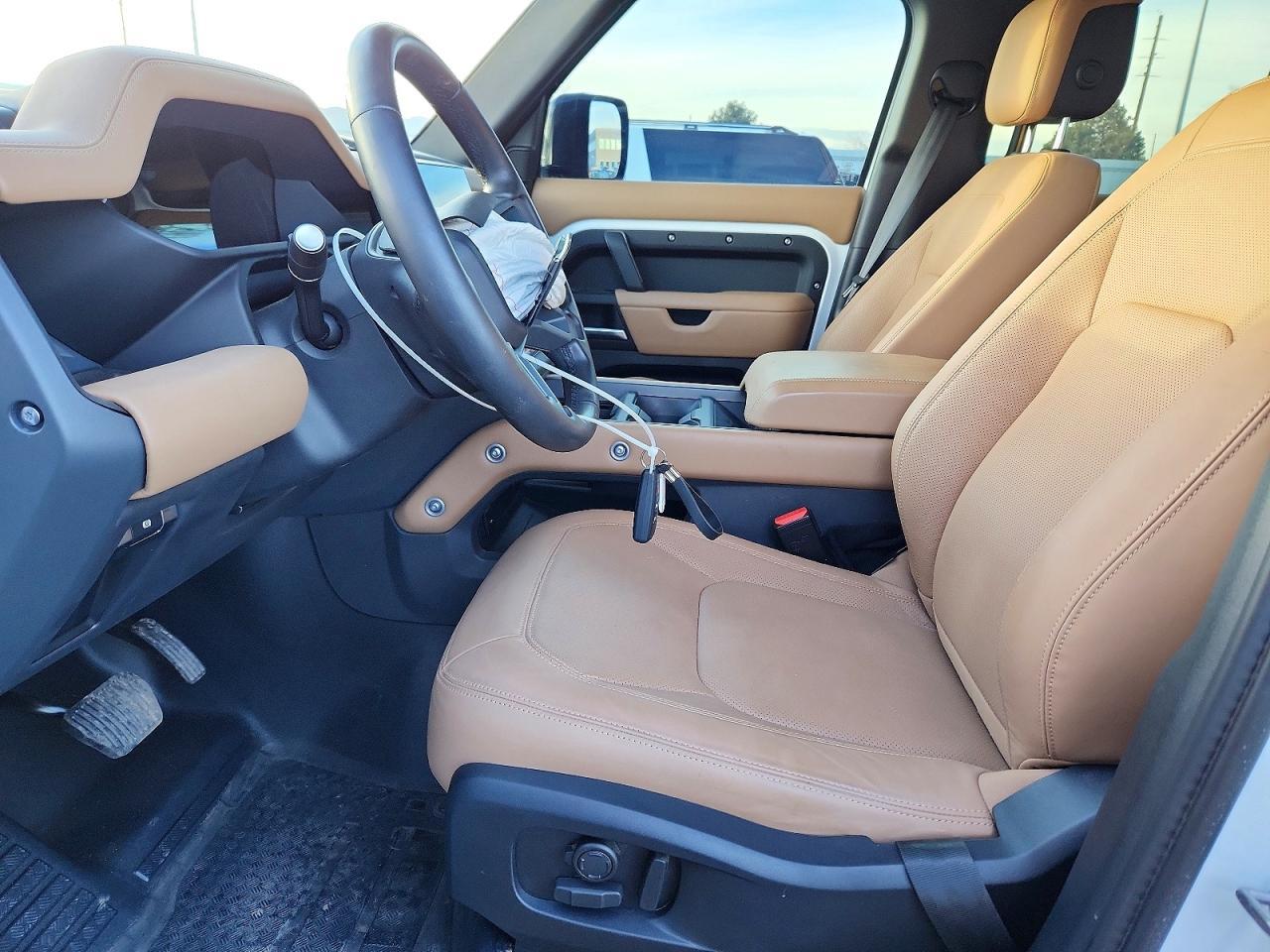 2025 Land Rover Defender 110 X-Dynamic Se - zdjęcie 7