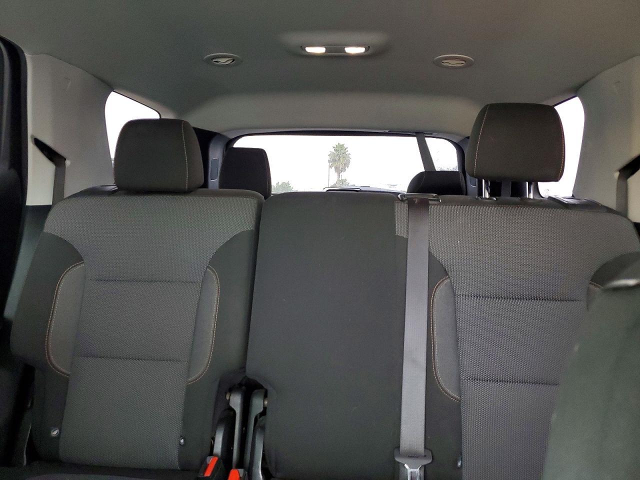 2020 Chevrolet Traverse Ls - zdjęcie 10