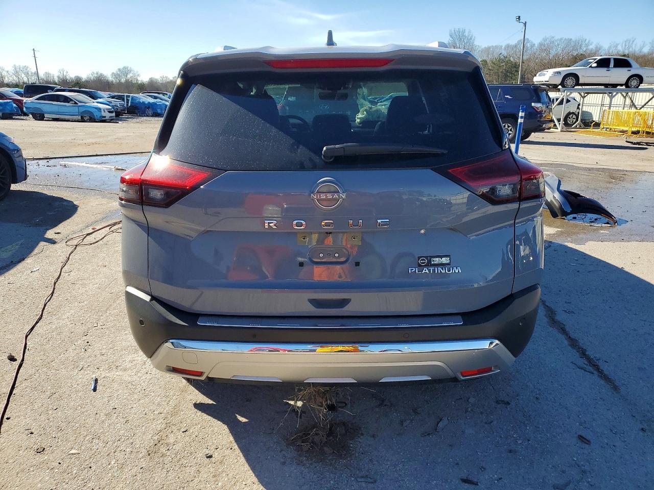 2023 Nissan Rogue Platinum - zdjęcie 6