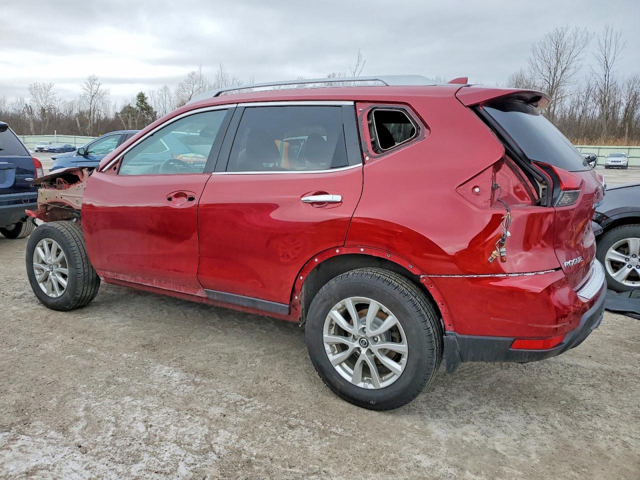 2020 Nissan Rogue S - zdjęcie 2
