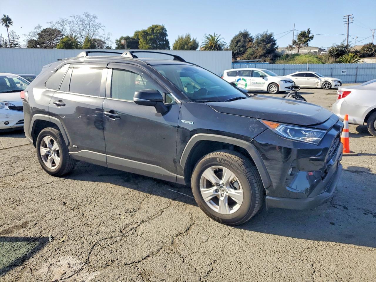 2020 Toyota Rav4 Hybrid Xle - zdjęcie 4