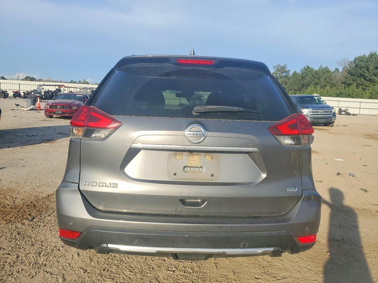 2020 Nissan Rogue S - zdjęcie 6