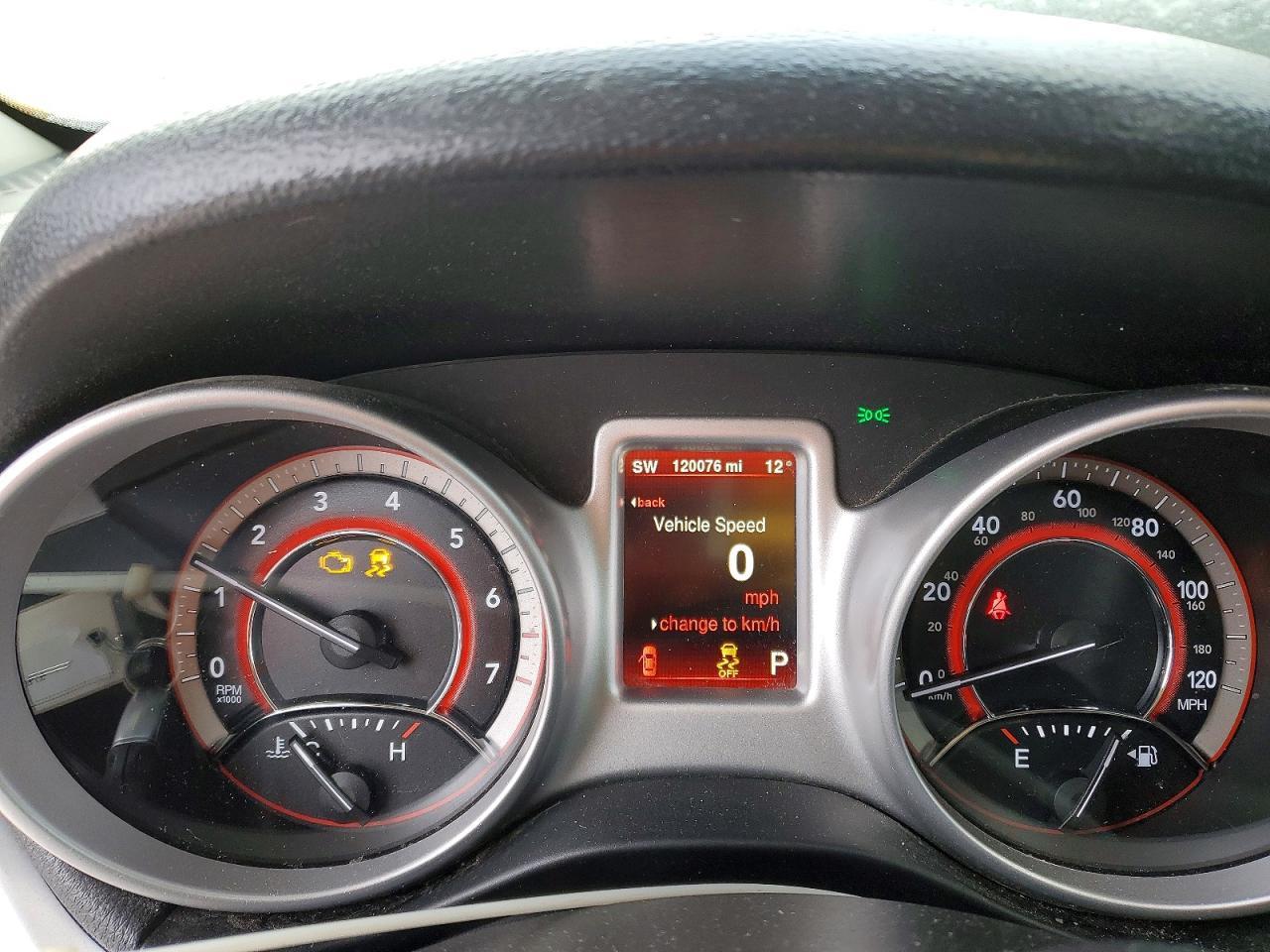 2016 Dodge Journey R/T - zdjęcie 9