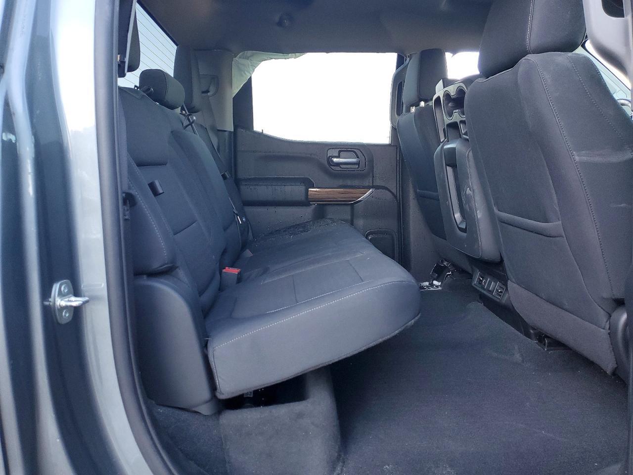 2020 Chevrolet Silverado K1500 Rst - zdjęcie 10