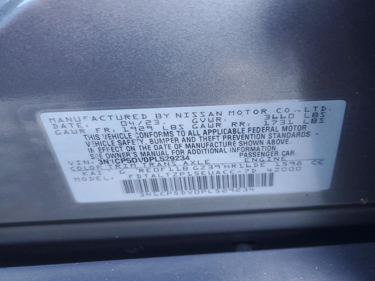 2023 Nissan Kicks Sr - zdjęcie 13