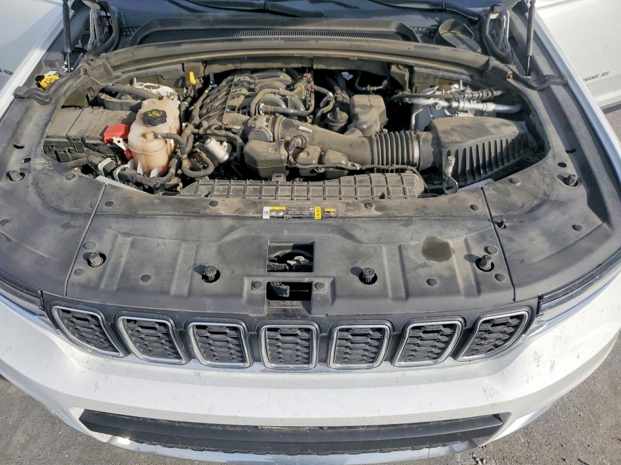 2022 Jeep Grand Cherokee L Limited - zdjęcie 11