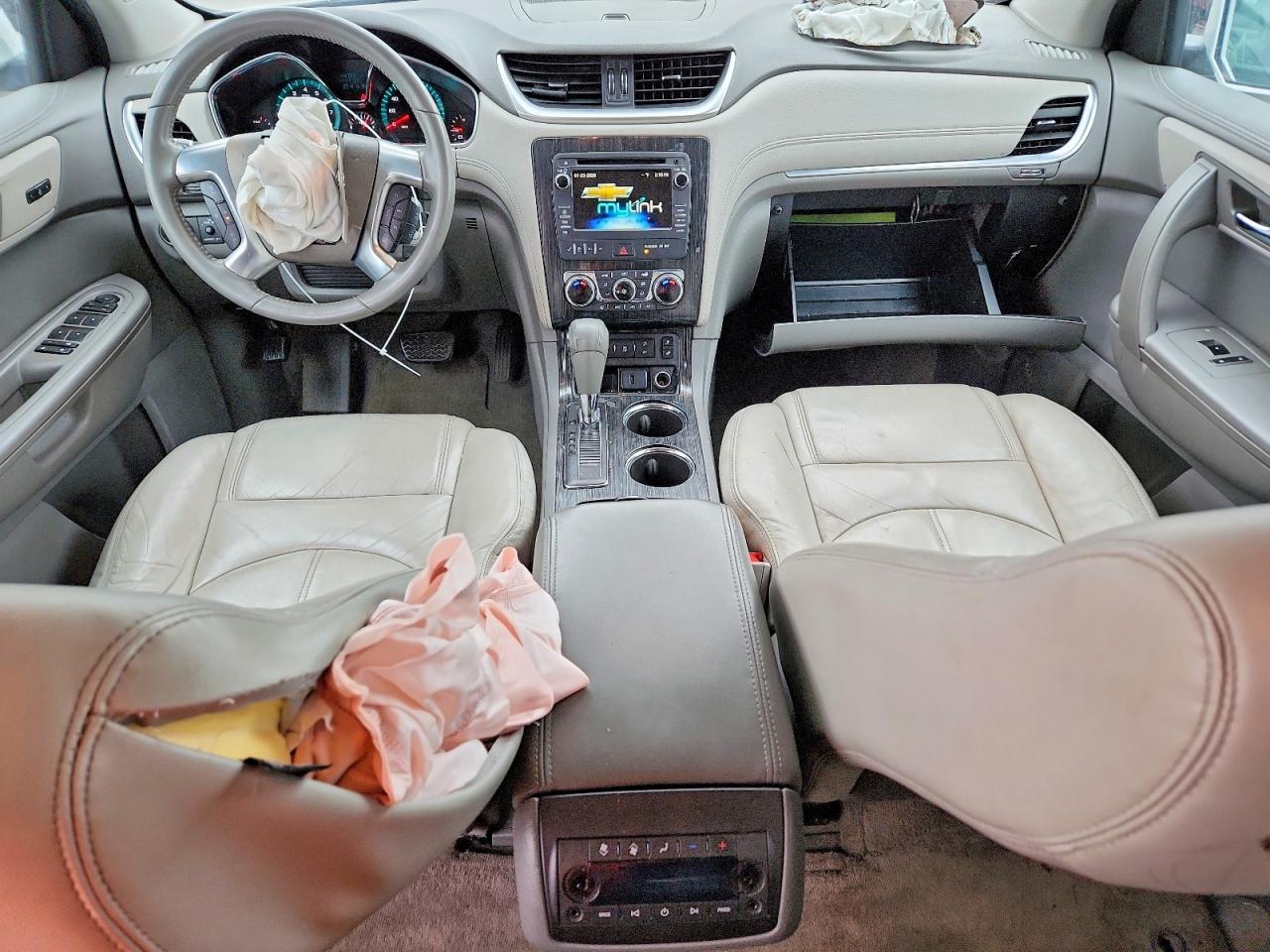 2016 Chevrolet Traverse Lt - zdjęcie 8