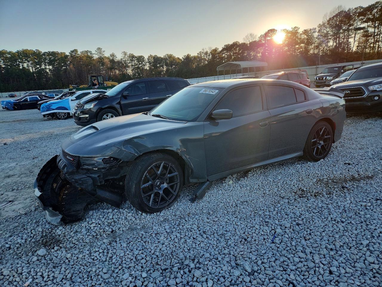 Dodge Charger - zdjęcie 1