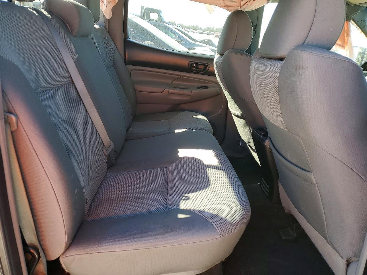 2015 Toyota Tacoma Double Cab - zdjęcie 10