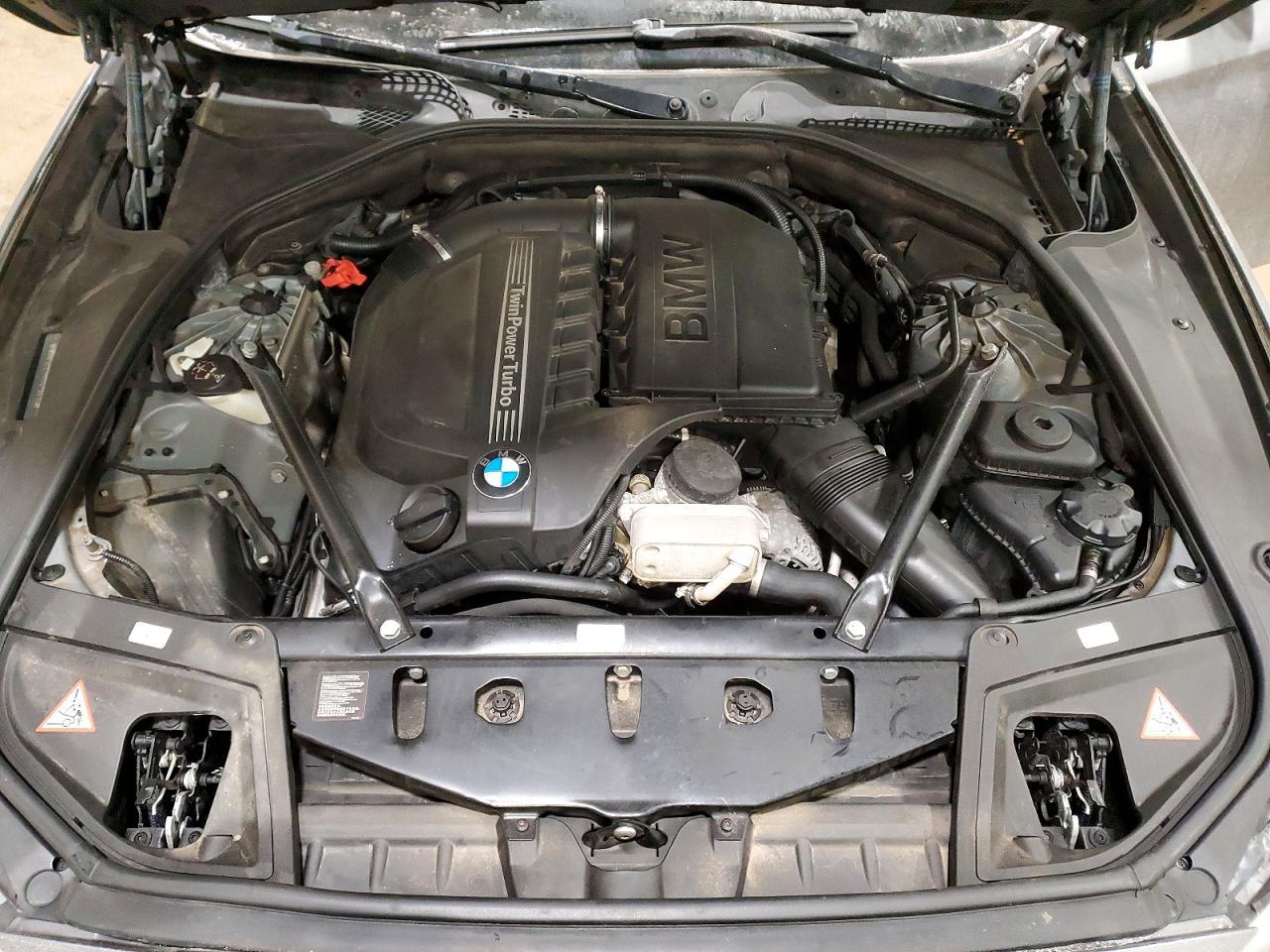 2013 BMW 535 Xi - zdjęcie 11