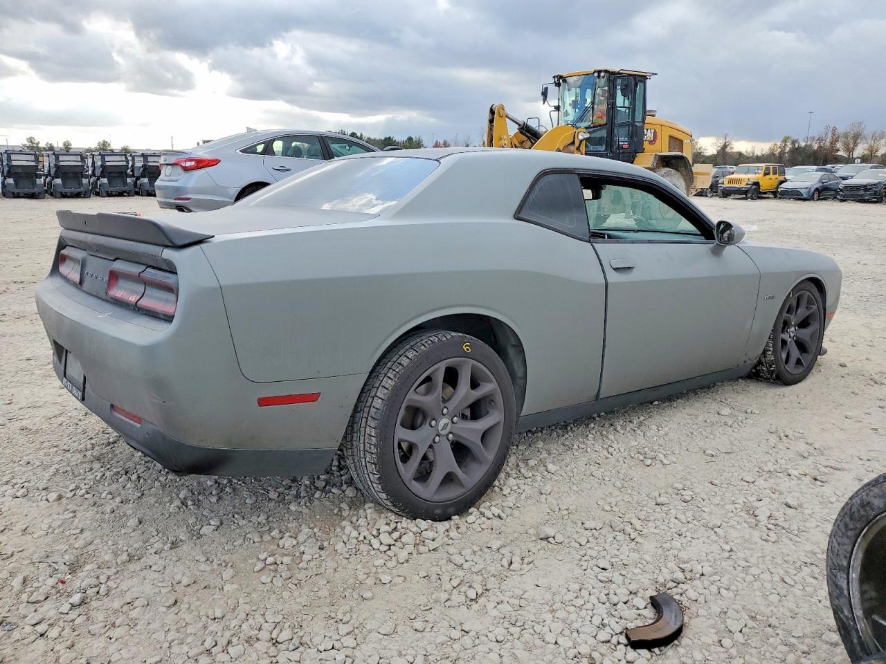 2019 Dodge Challenger R/T - zdjęcie 3