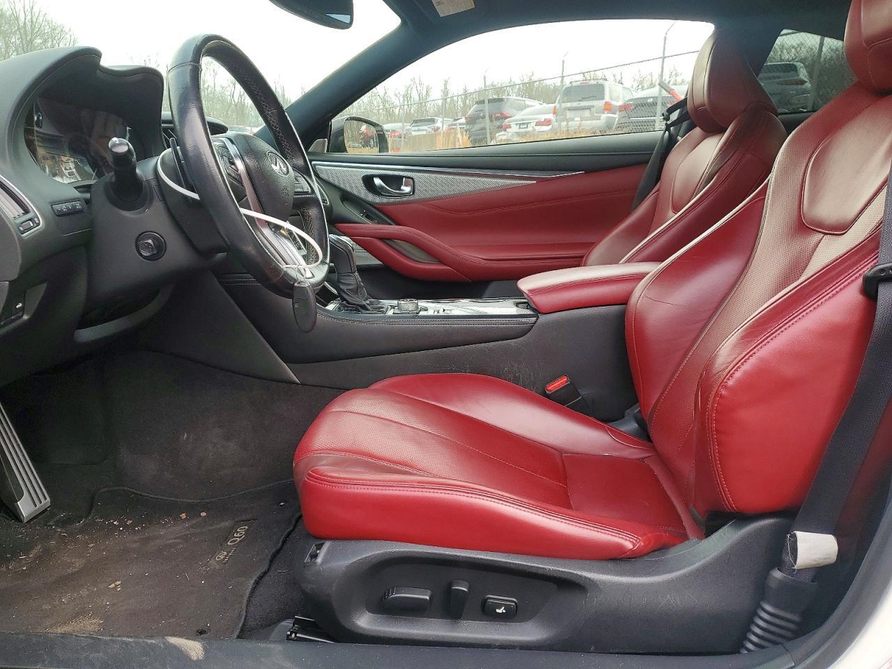 2018 Infiniti Q60 Red Sport 400 - zdjęcie 7