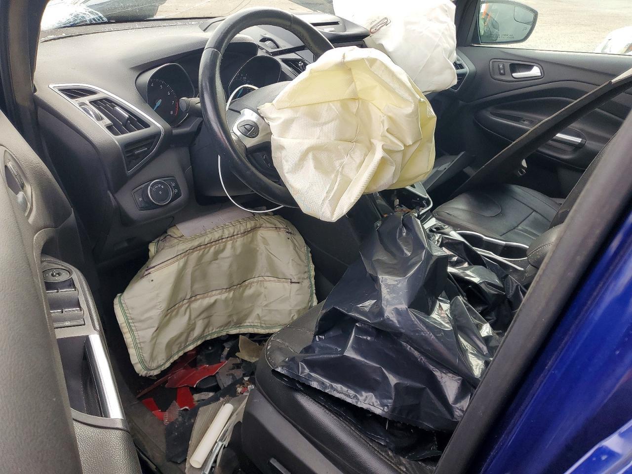 2013 Ford Escape Titanium - zdjęcie 8