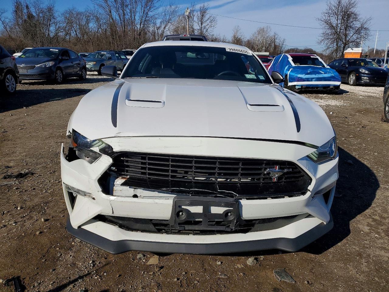 2020 Ford Mustang - zdjęcie 5