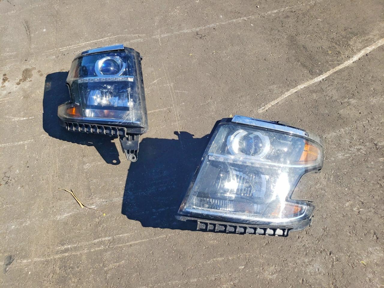 2016 Chevrolet Tahoe C1500 Lt - zdjęcie 13