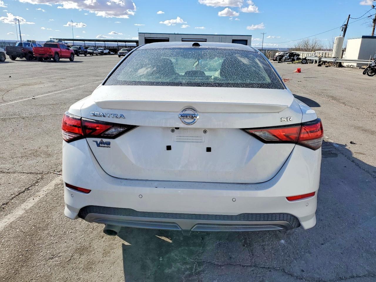 2021 Nissan Sentra Sr - zdjęcie 6