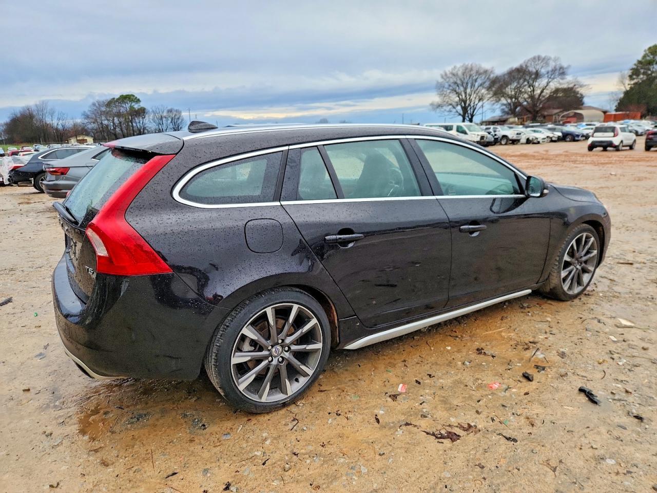 2015 Volvo V60 Premier - zdjęcie 3
