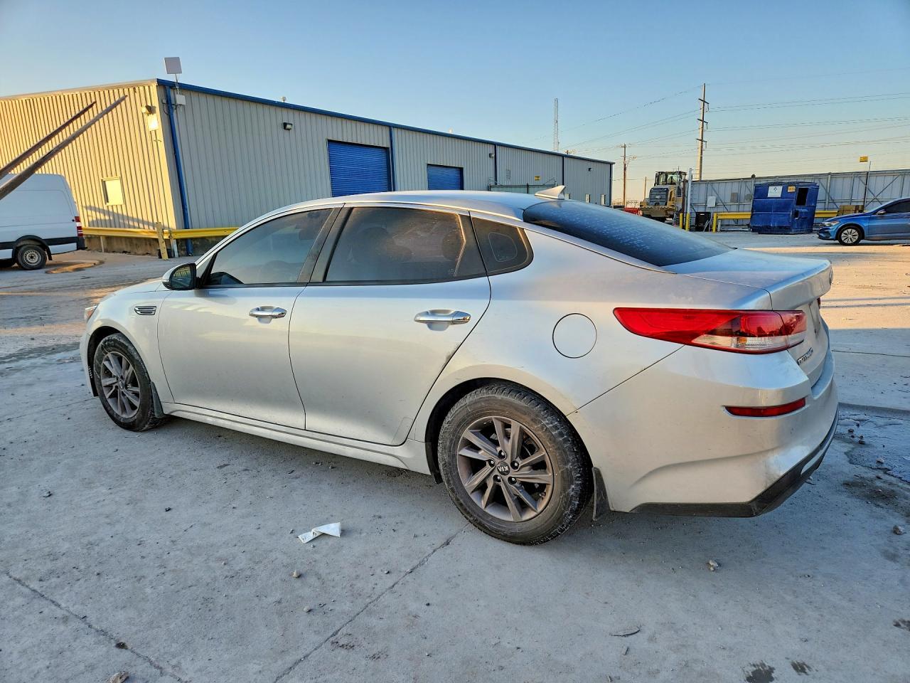 2020 Kia Optima Lx - zdjęcie 2