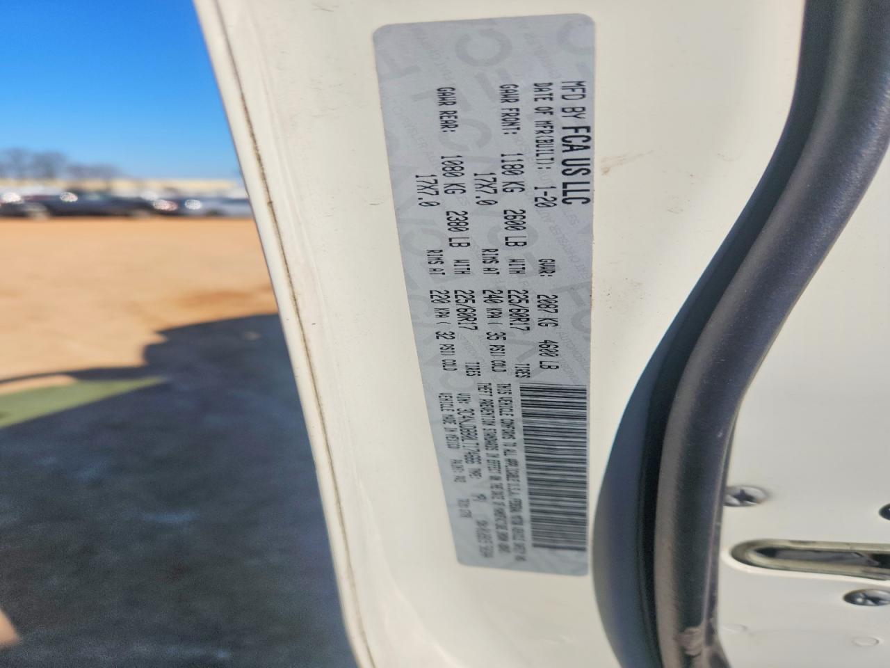 2020 Jeep Compass Latitude - zdjęcie 14