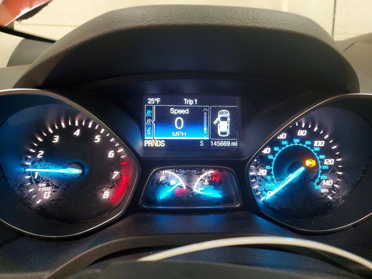 2015 Ford Escape Titanium - zdjęcie 9