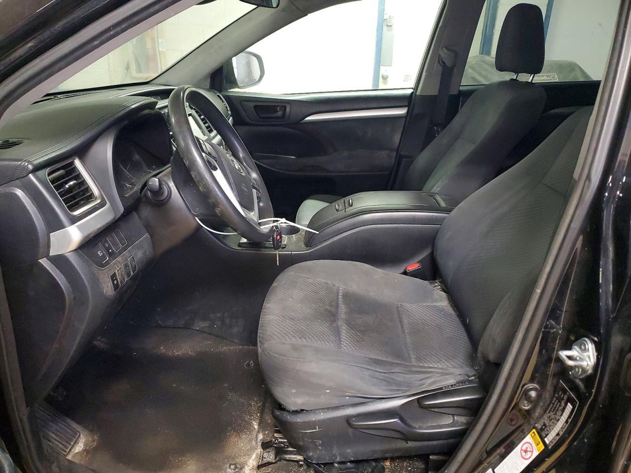 2017 Toyota Highlander Le - zdjęcie 7