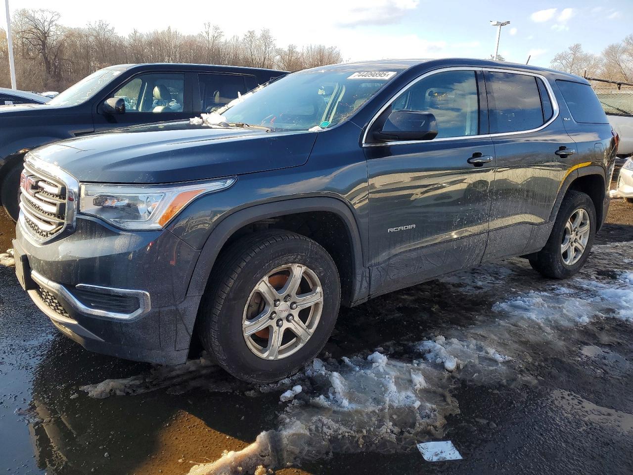 2019 GMC Acadia Sle - zdjęcie główne