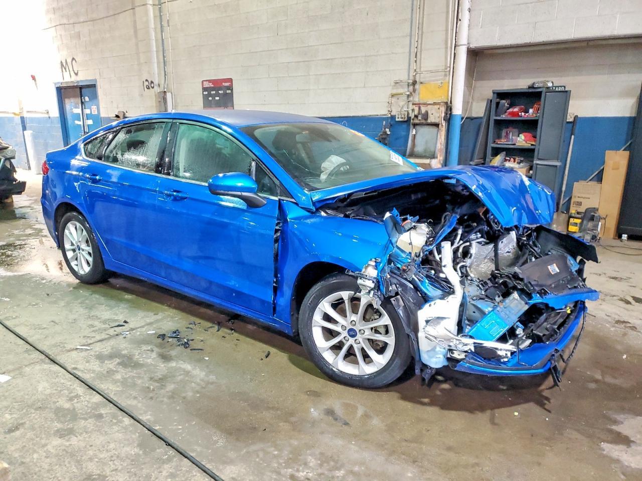 2020 Ford Fusion Se - zdjęcie 4