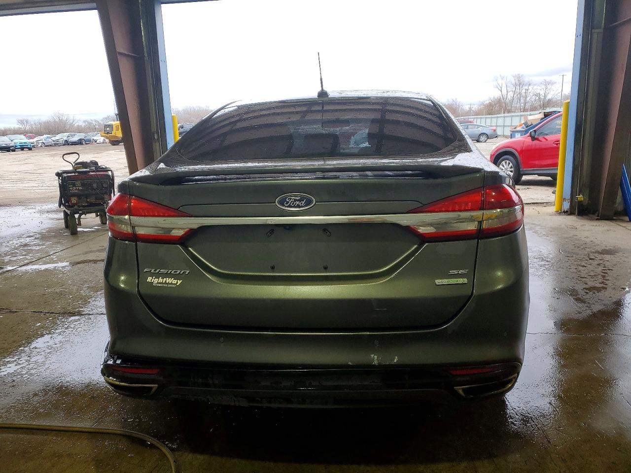 2017 Ford Fusion Se - zdjęcie 6