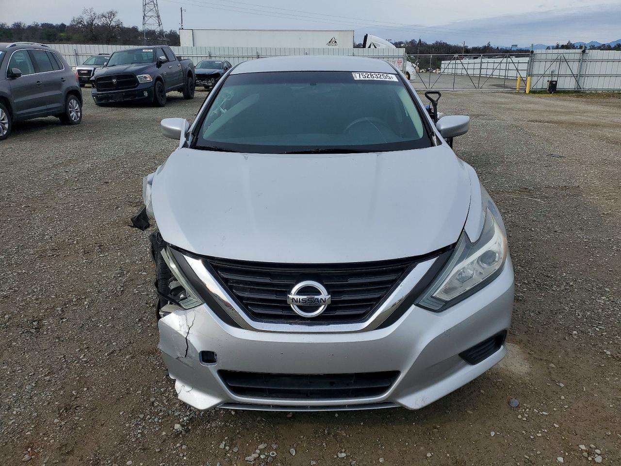 2016 Nissan Altima 2.5 - zdjęcie 5