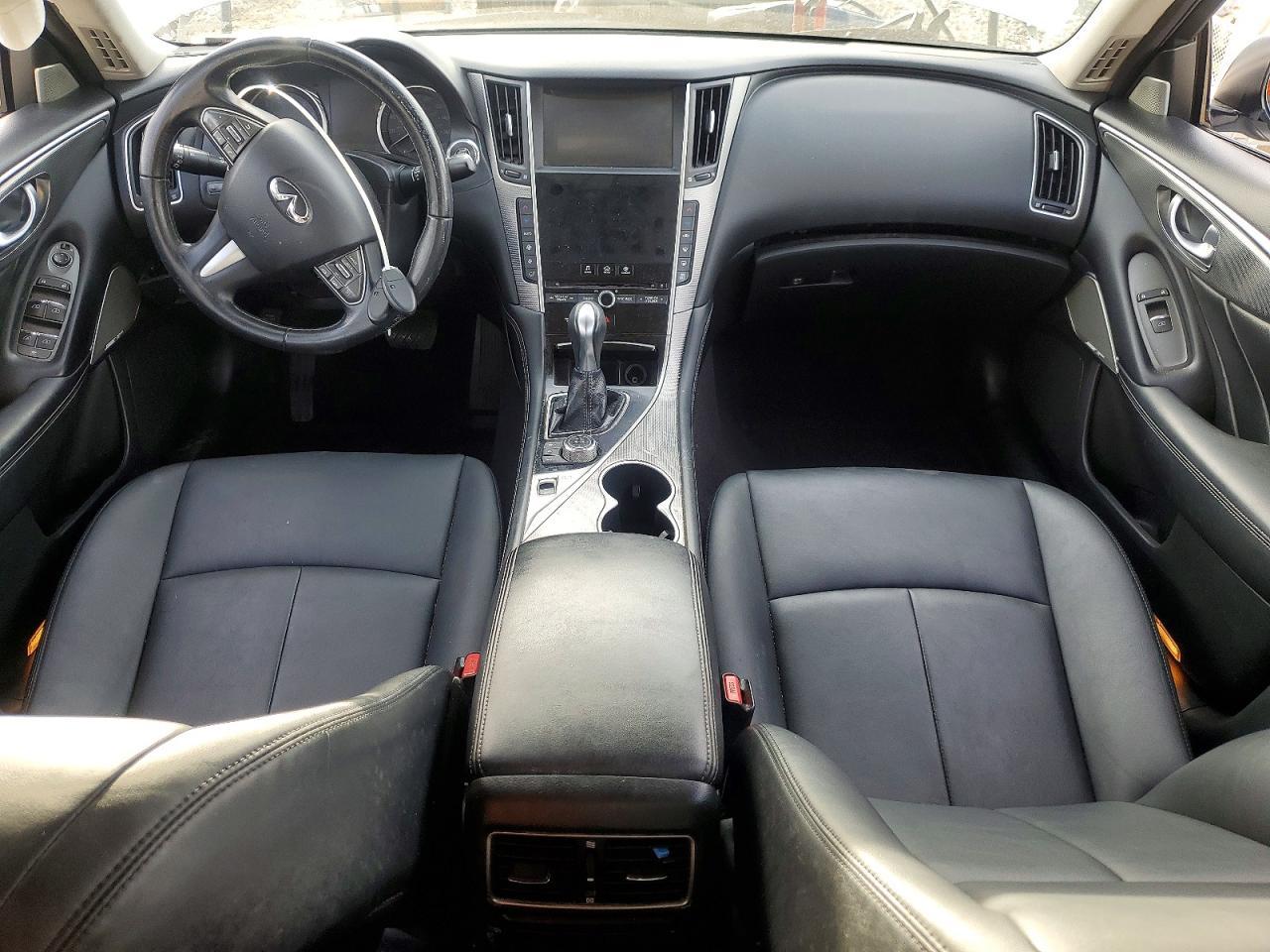 2017 Infiniti Q50 Premium - zdjęcie 8